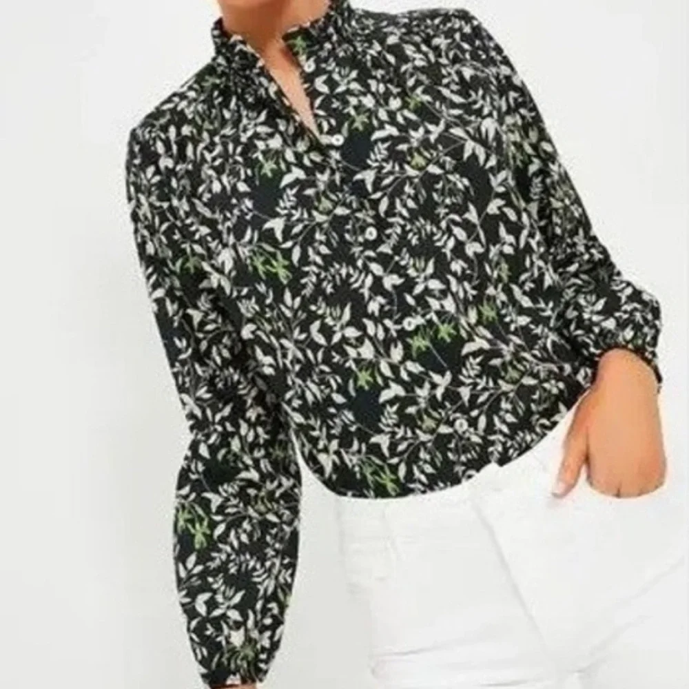 NWT Tuckernuck Verdant Iris Avalon Blouse w/ Green and White Leaf Pattern Sz XS - Picture 2 of 10